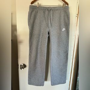 Nike Men’s Sweatpants L